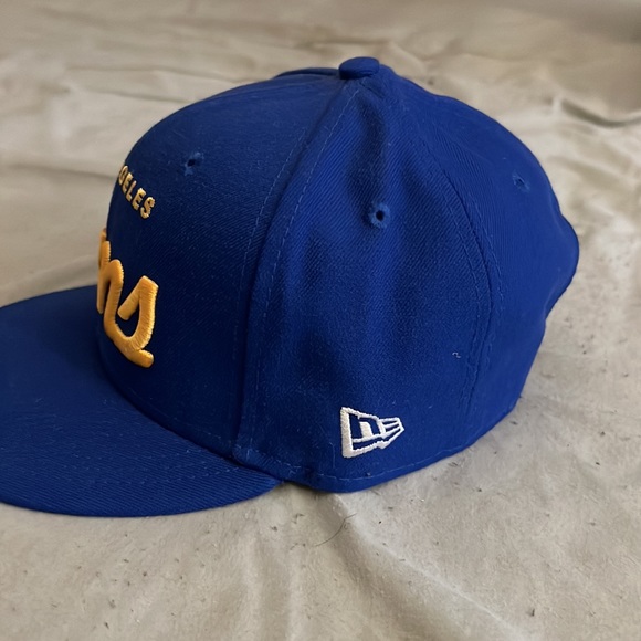 Los Angeles Rams Snap Back - Picture 3 of 4